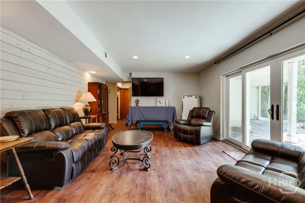 198 Xavier Drive Athens, GA 30606