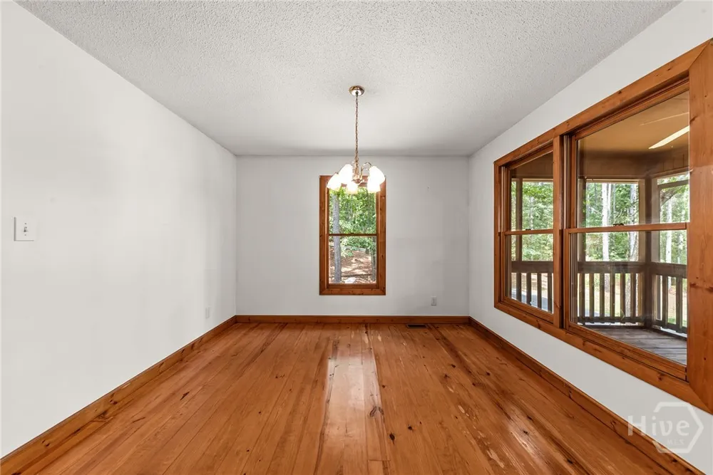 499 Double Branch Road Road Danielsville, GA 30633