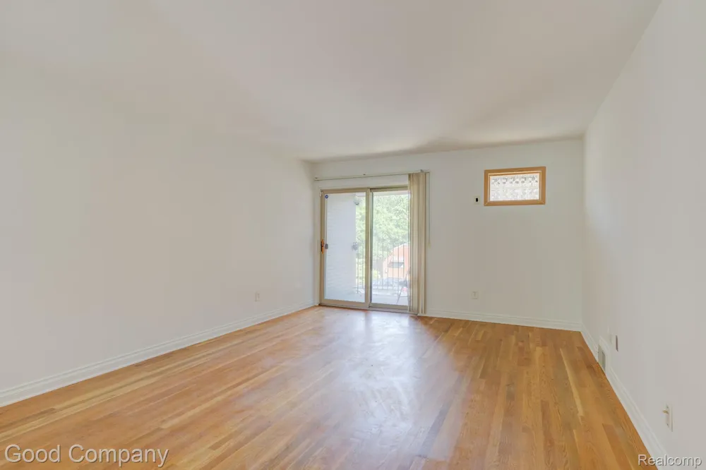 455 W Marshall Street #203 Ferndale City, MI 48220