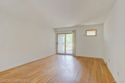 455 W Marshall Street #203