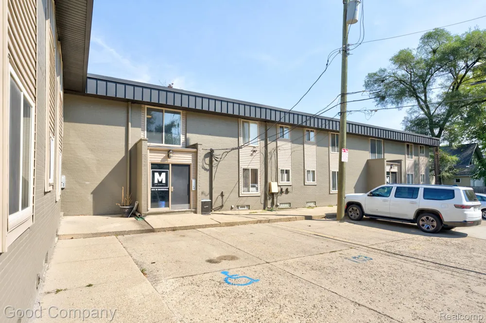 455 W Marshall Street #203 Ferndale City, MI 48220