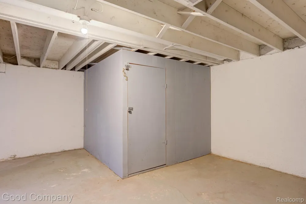 455 W Marshall Street #203 Ferndale City, MI 48220