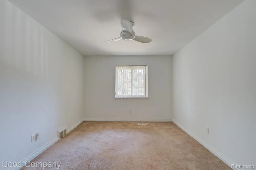 455 W Marshall Street #203 Ferndale City, MI 48220