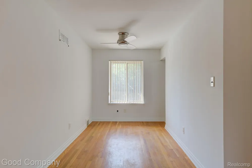 455 W Marshall Street #203 Ferndale City, MI 48220