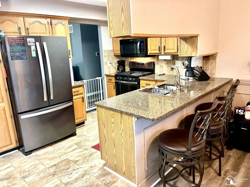 15426 Gulley Street Taylor City, MI 48180