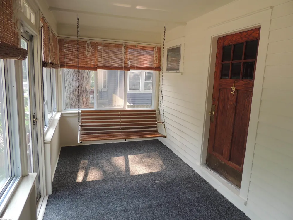 506 Hawthorn Avenue Royal Oak City, MI 48067