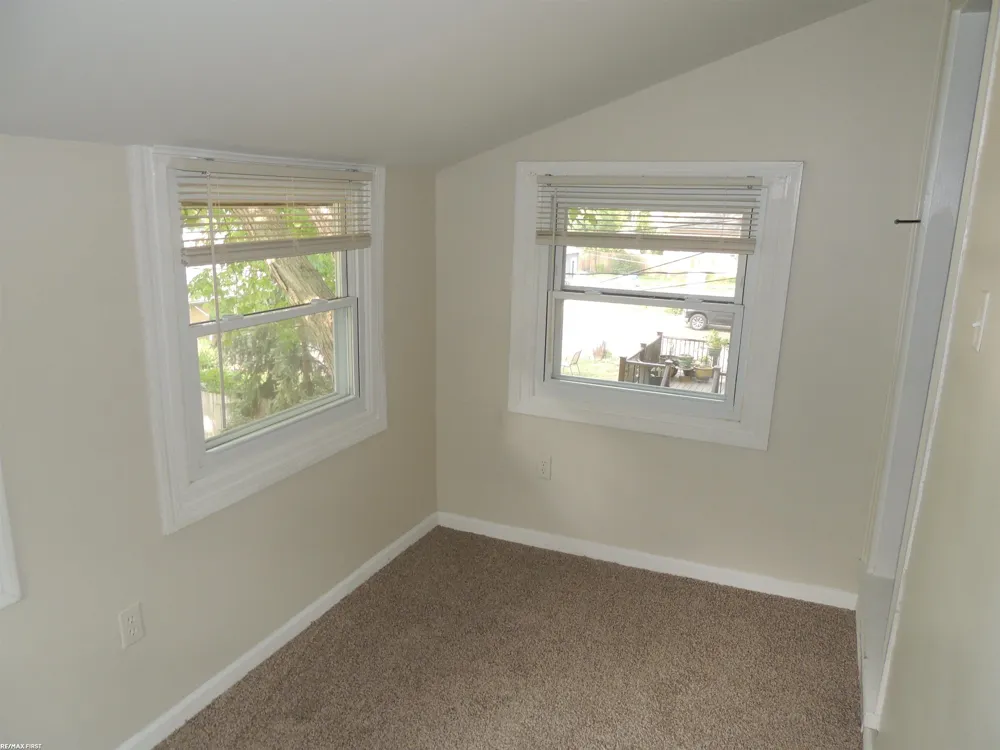 506 Hawthorn Avenue Royal Oak City, MI 48067