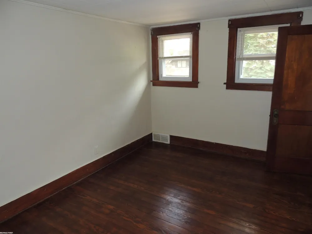 506 Hawthorn Avenue Royal Oak City, MI 48067