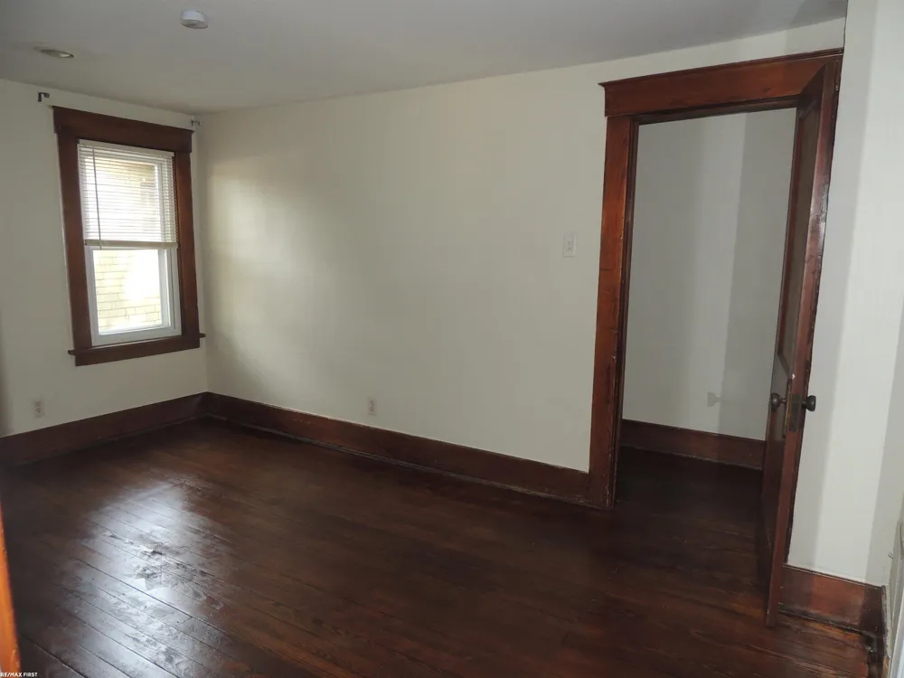506 Hawthorn Avenue Royal Oak City, MI 48067