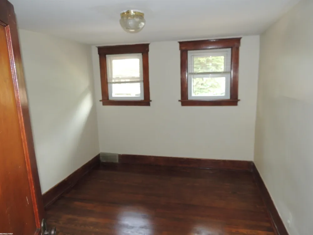 506 Hawthorn Avenue Royal Oak City, MI 48067