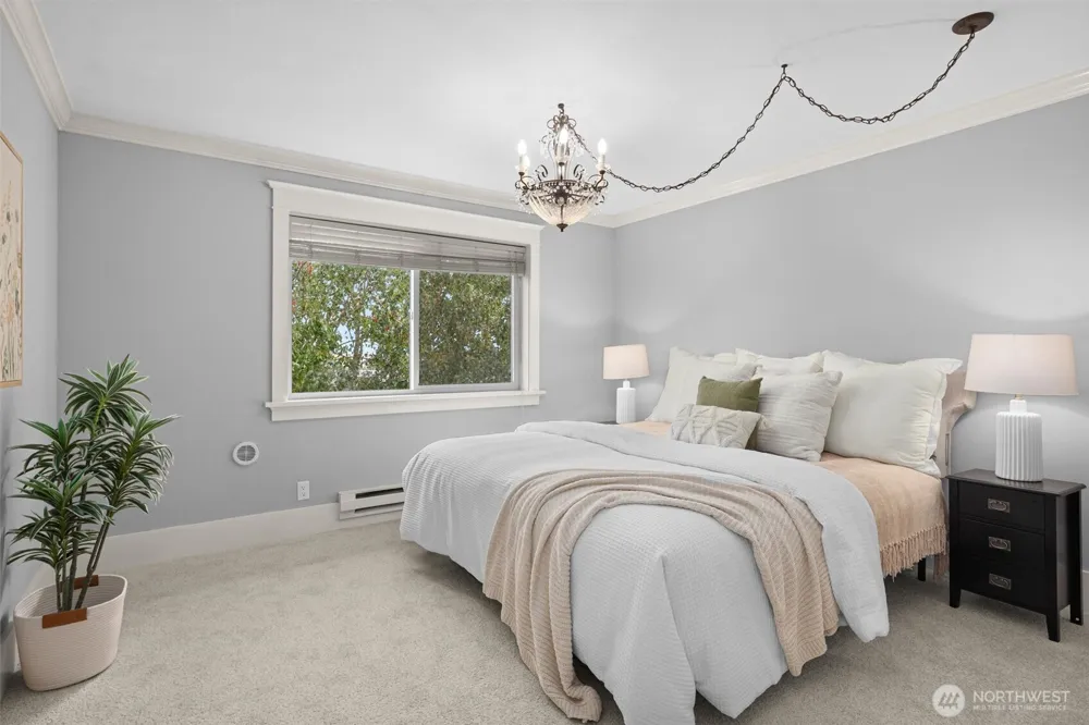 11223 Corliss Avenue #301 Seattle, WA 98133