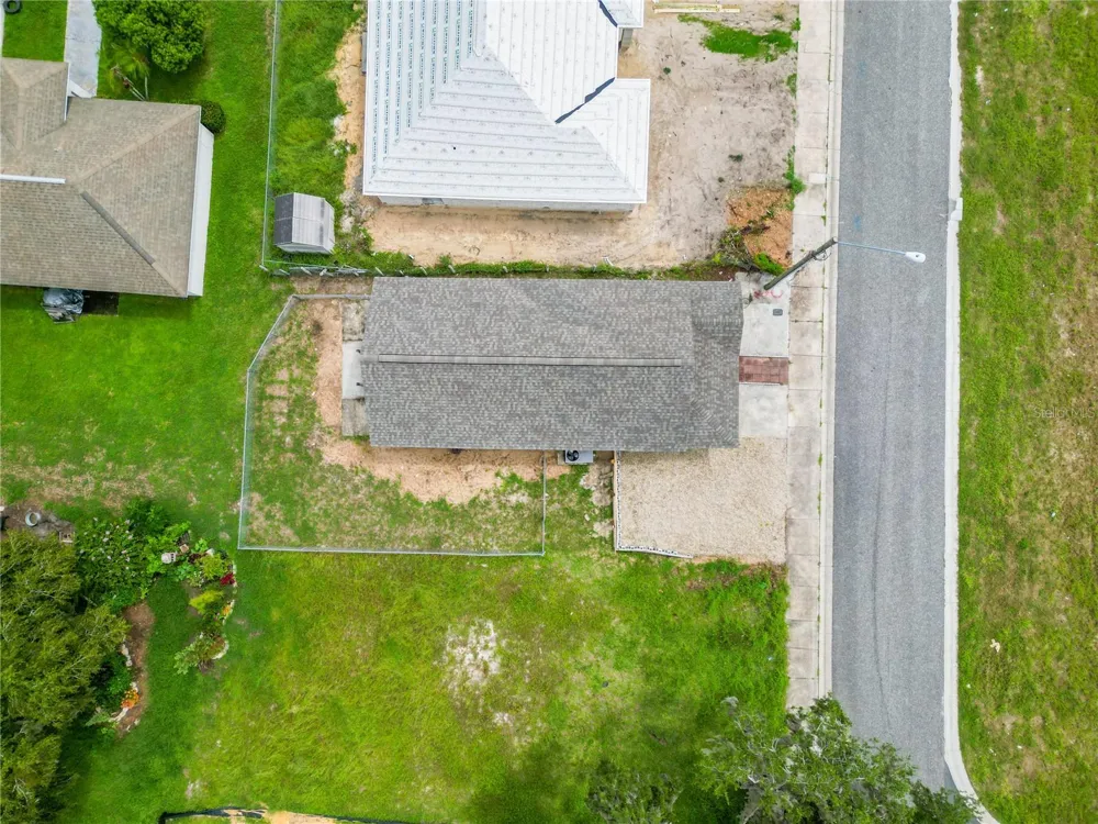 904 WASHINGTON STREET Leesburg, FL 34748