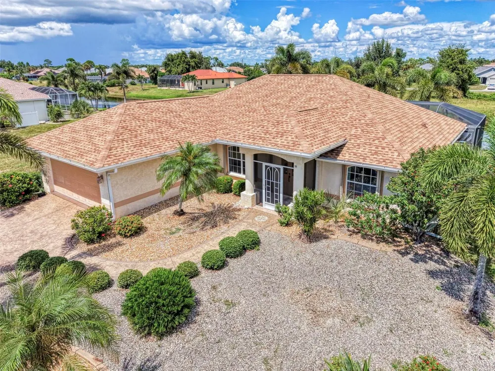 25 TOURNAMENT ROAD Rotonda West, FL 33947