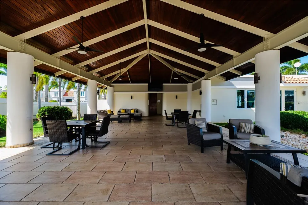 695 Mar del Norte PASEO LOS CORALES II Dorado, PR 00646