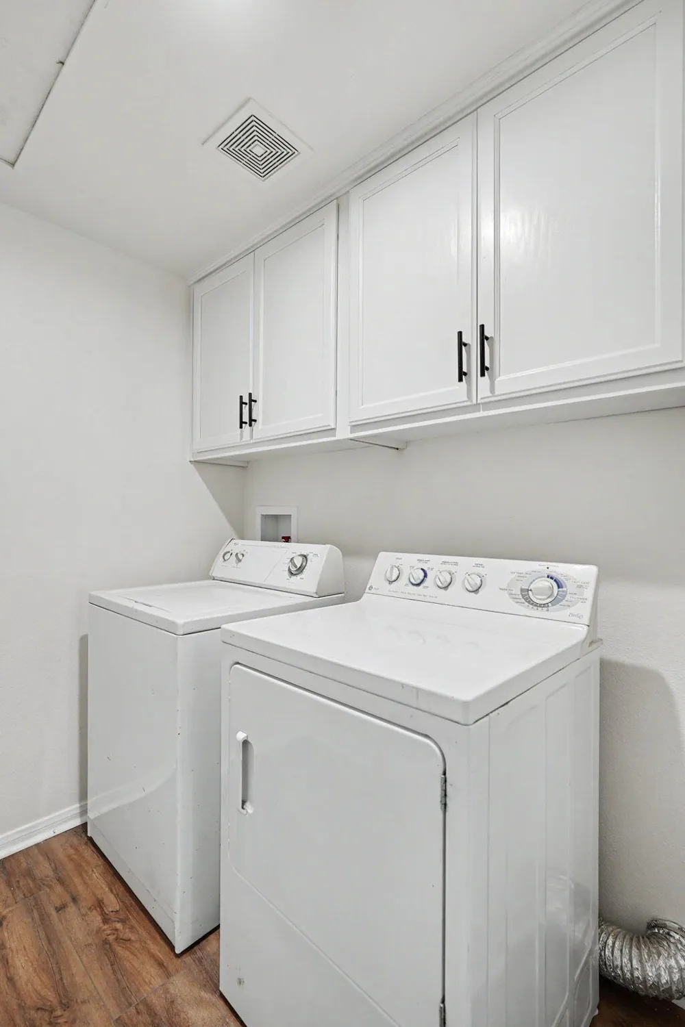 69721 Willow Lane Cathedral City, CA 92234