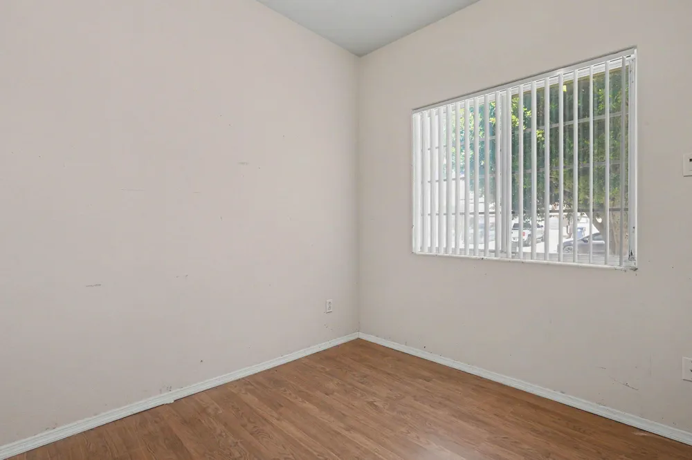 69721 Willow Lane Cathedral City, CA 92234
