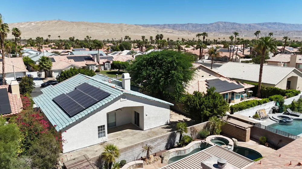 69721 Willow Lane Cathedral City, CA 92234