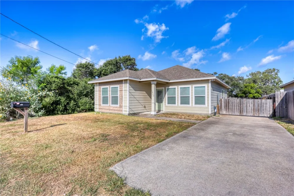 1950 Sandy Way Corpus Christi, TX 78418
