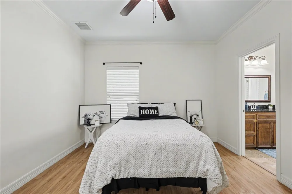1950 Sandy Way Corpus Christi, TX 78418