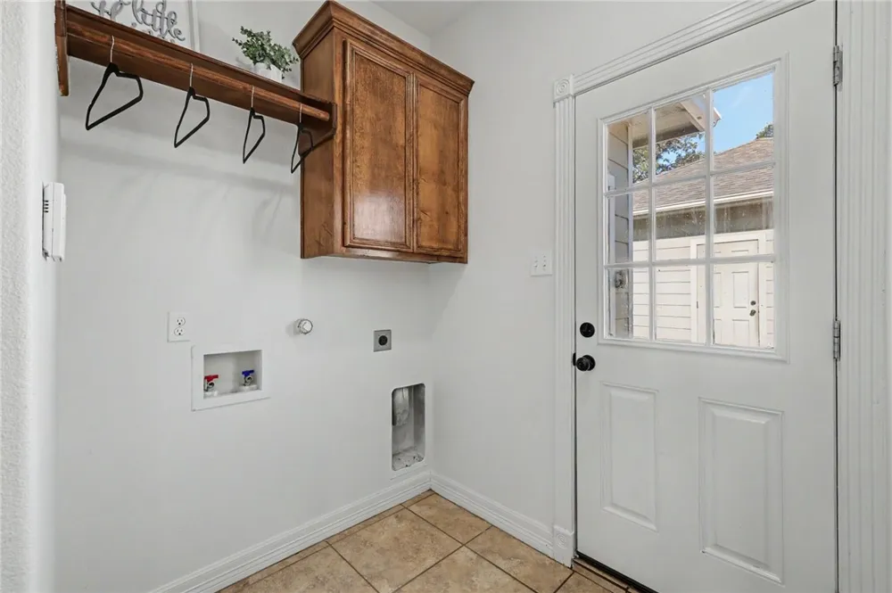 1950 Sandy Way Corpus Christi, TX 78418