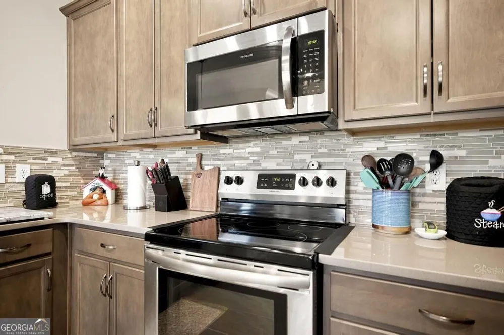 101 Lynn Wright DR Perry, GA 31069