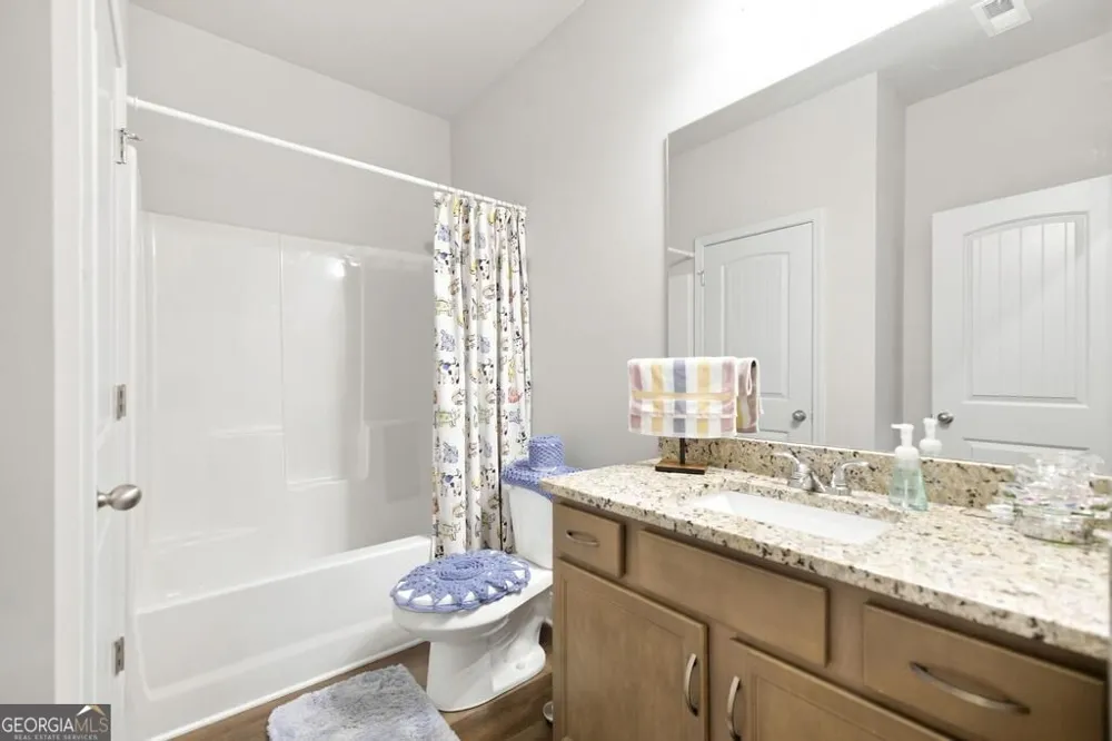 101 Lynn Wright DR Perry, GA 31069