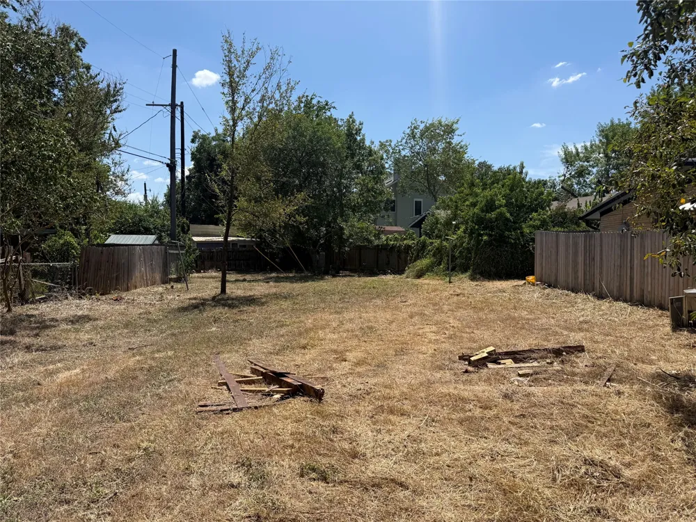 5021 W Frances Place Austin, TX 78731