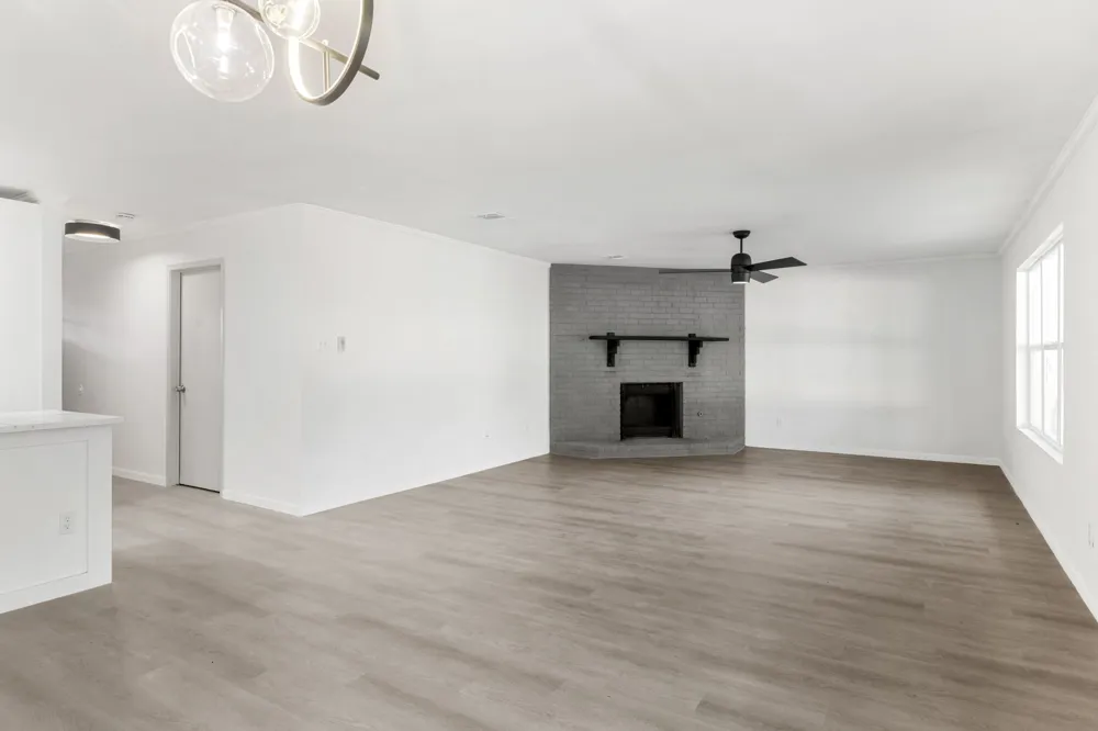 7707 Whitsun Drive Austin, TX 78749