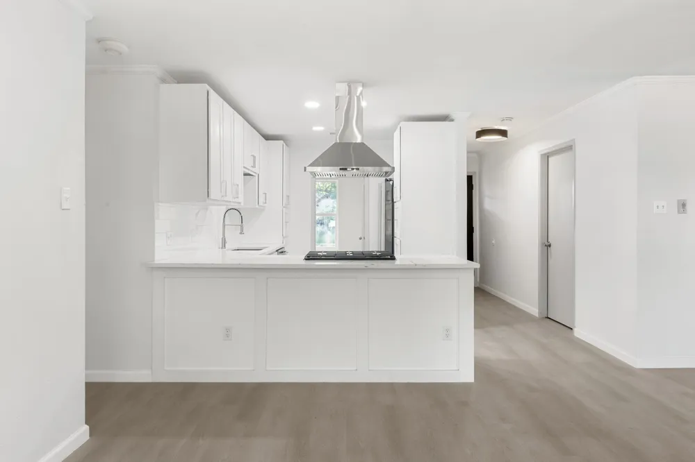 7707 Whitsun Drive Austin, TX 78749