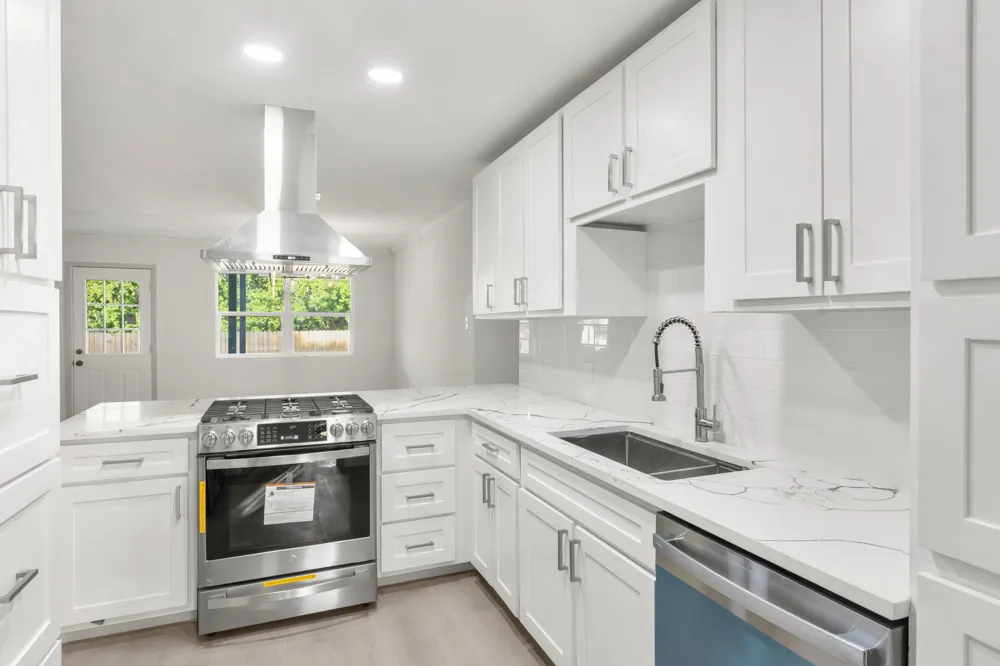 7707 Whitsun Drive Austin, TX 78749
