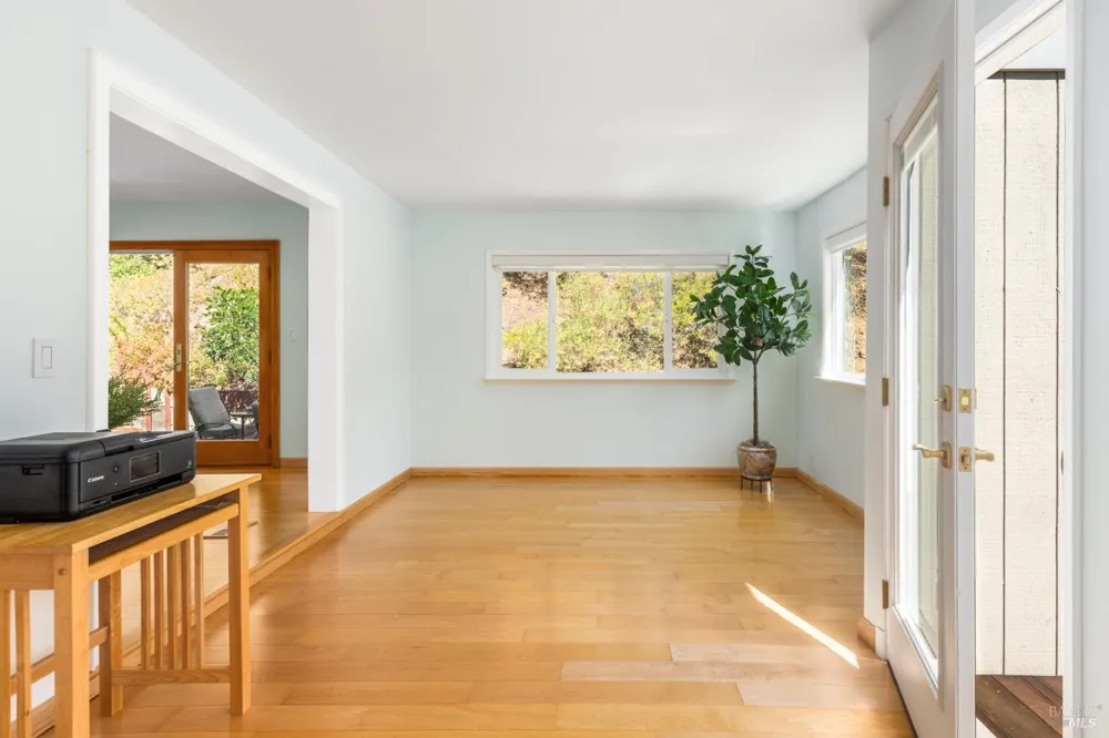 16149 Fern Way Guerneville, CA 95446