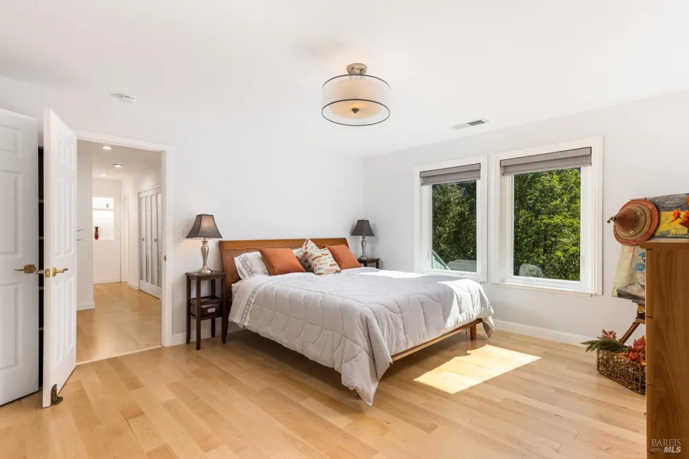 16149 Fern Way Guerneville, CA 95446