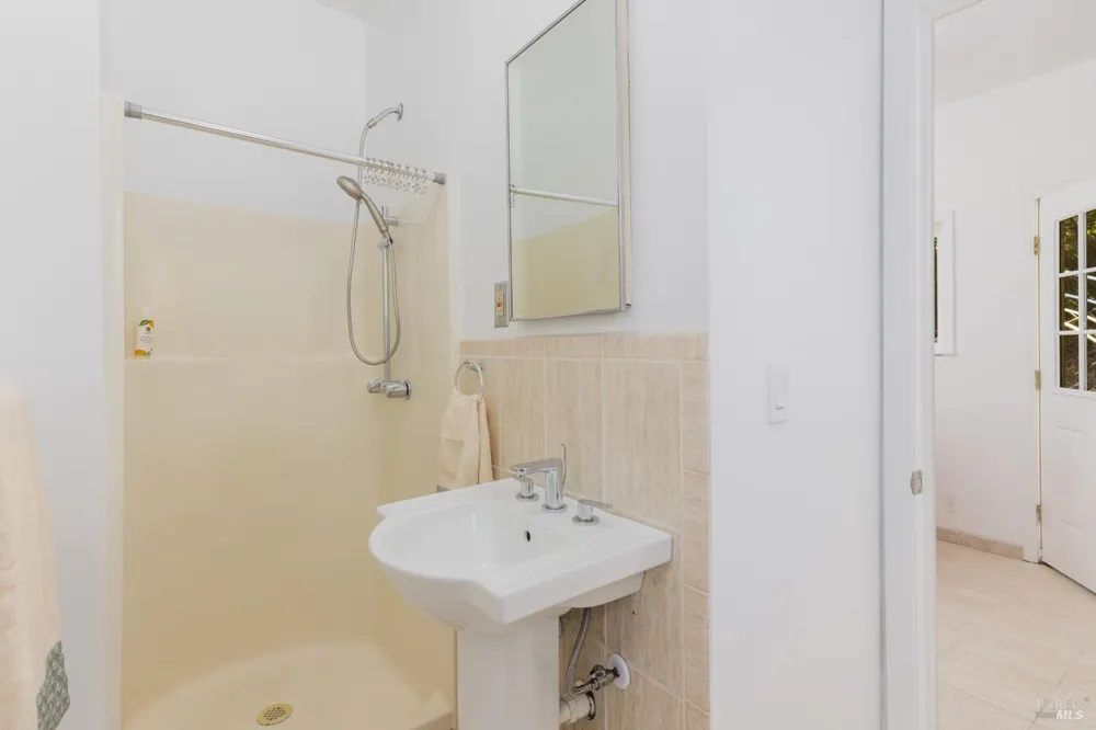 16149 Fern Way Guerneville, CA 95446