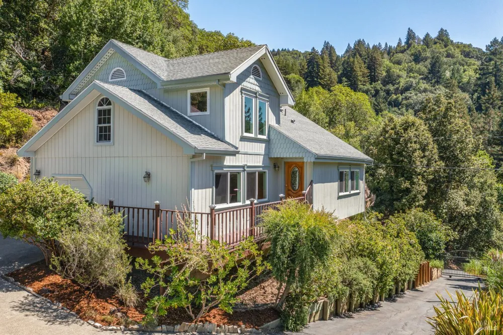16149 Fern Way Guerneville, CA 95446