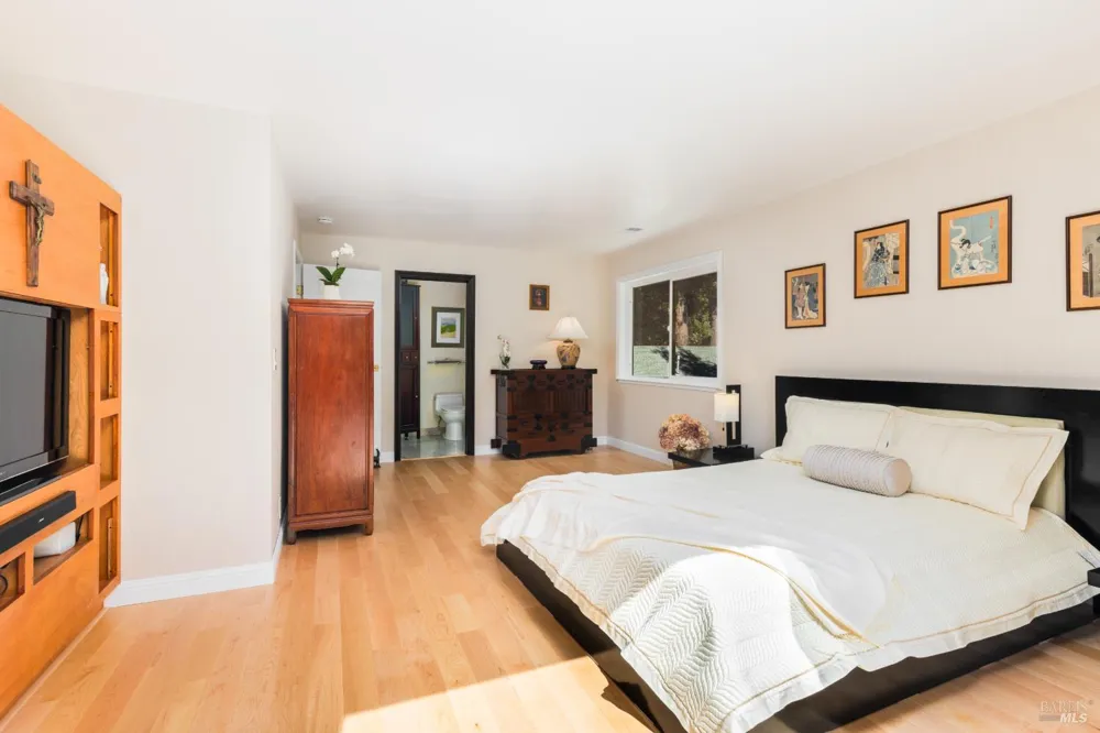 16149 Fern Way Guerneville, CA 95446