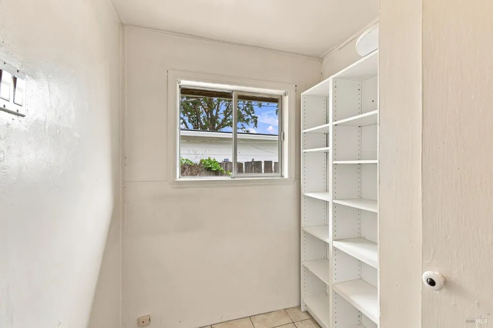 2217 Cheyenne Drive Santa Rosa, CA 95405