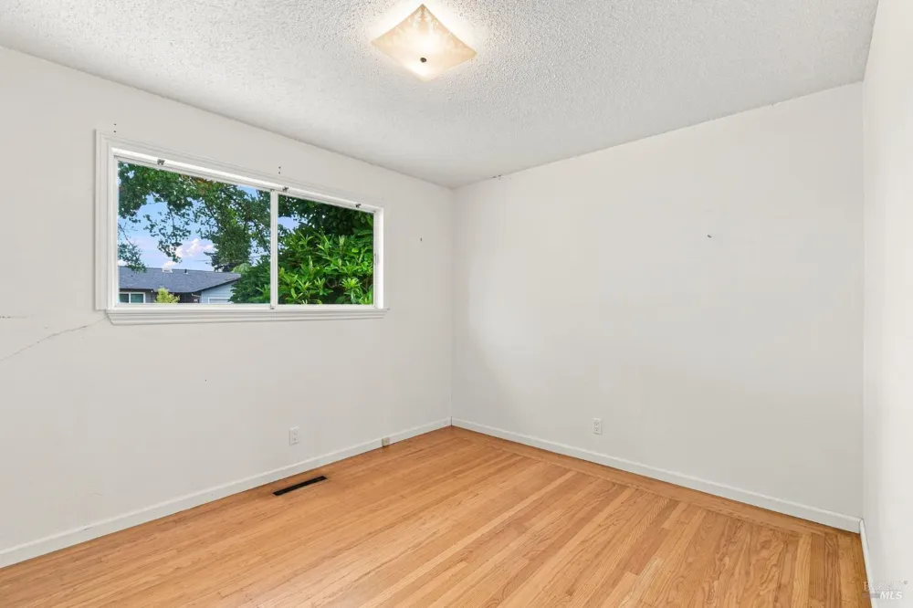 2217 Cheyenne Drive Santa Rosa, CA 95405