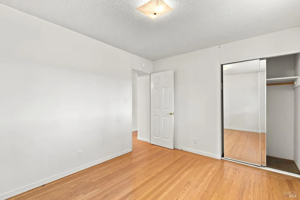 2217 Cheyenne Drive Santa Rosa, CA 95405