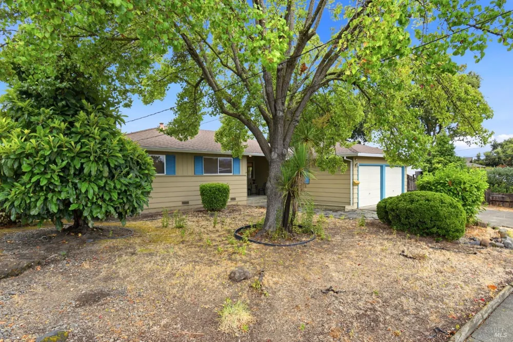2217 Cheyenne Drive Santa Rosa, CA 95405