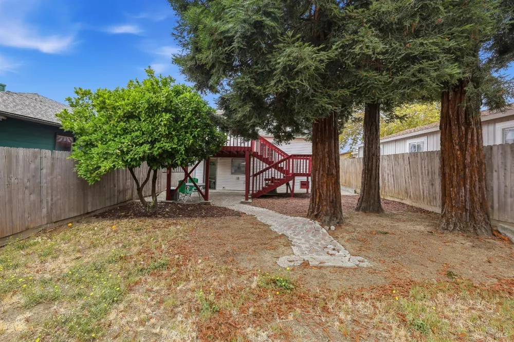 257 13th Street Vallejo, CA 94590