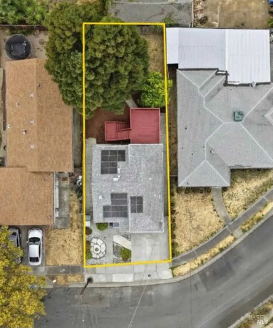 257 13th Street Vallejo, CA 94590