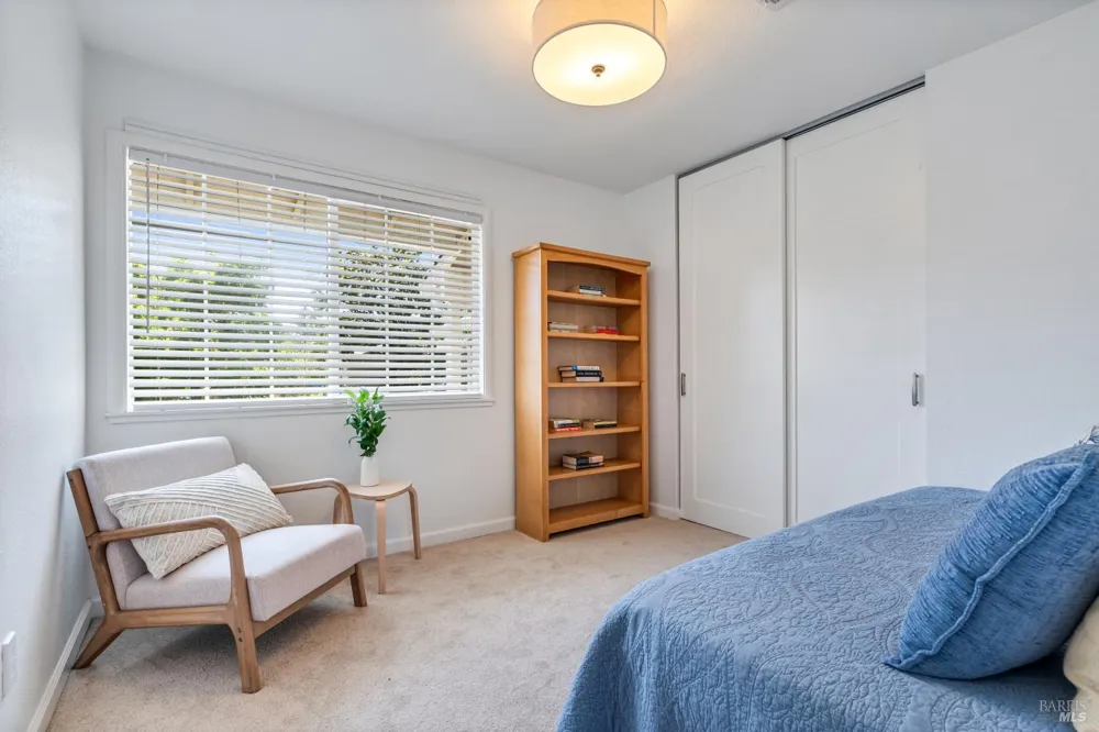 3886 Klamath Way Napa, CA 94558