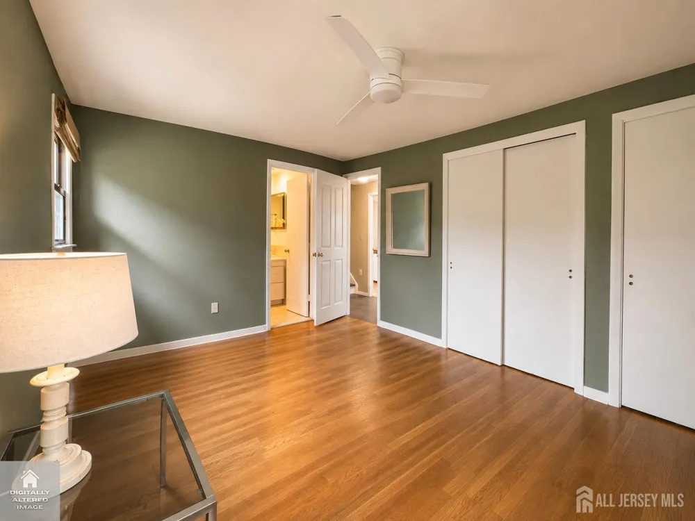 9 Lauri Lane Middlesex, NJ 08846