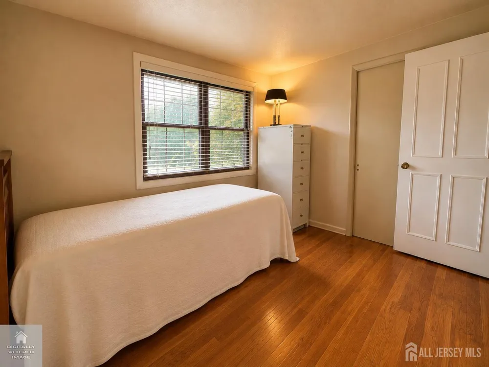 9 Lauri Lane Middlesex, NJ 08846