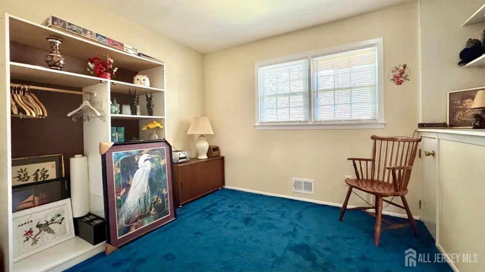 9 Highpoint Drive Edison, NJ 08820