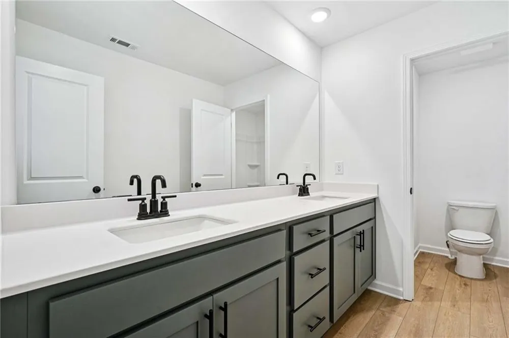 5456 Hargrove Way Flowery Branch, GA 30542