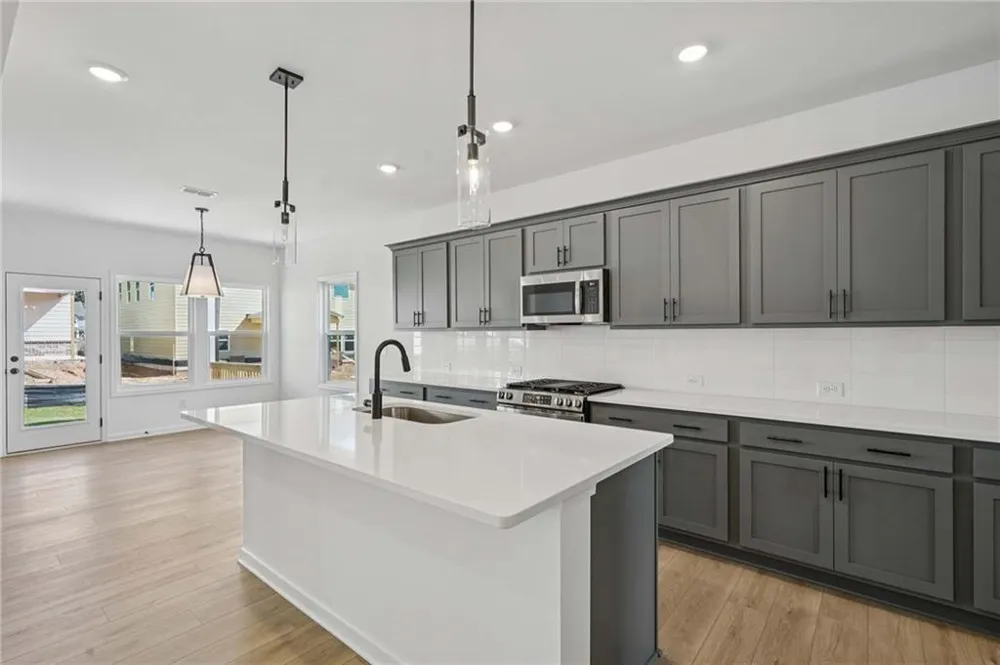 5456 Hargrove Way Flowery Branch, GA 30542