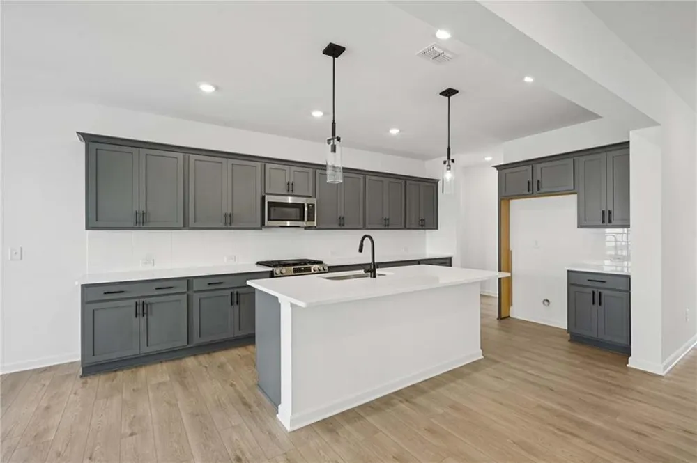 5456 Hargrove Way Flowery Branch, GA 30542