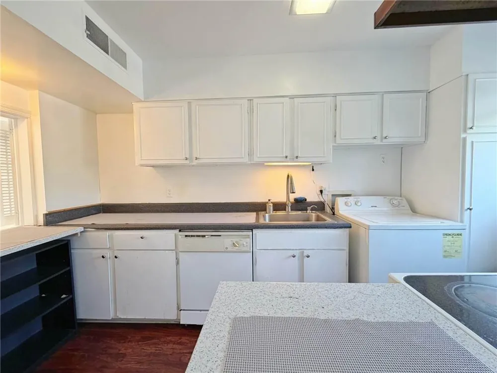3079 Colonial Way #B Atlanta, GA 30341
