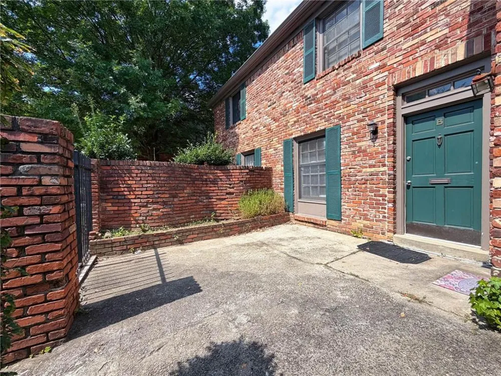 3079 Colonial Way #B Atlanta, GA 30341